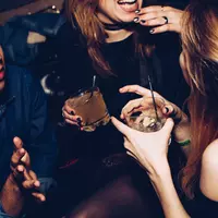 Party © Unsplash.com, Michael Discenza